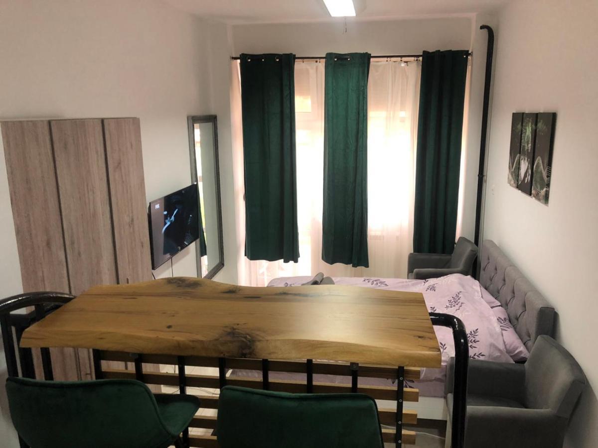 Ferienwohnung Kosa Bezanija Exterior foto